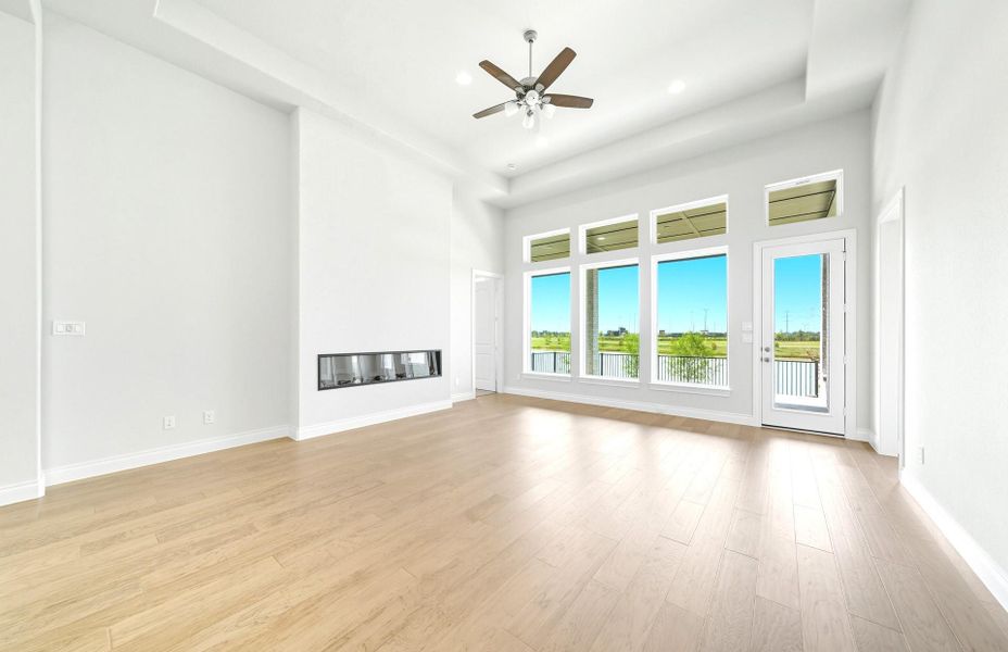 Spacious, unfurnished interior of a new home in Bridgeland 60′, Cypress (Image 34).
