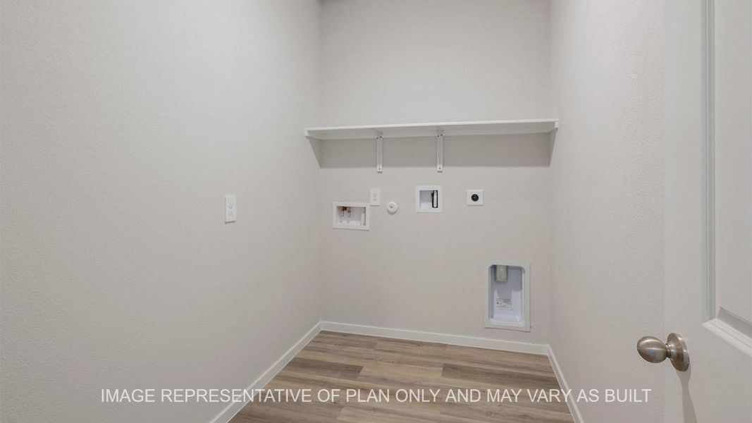 Spacious, unfurnished interior of a new home in Pleasant Hill, Bryan (Image 15).