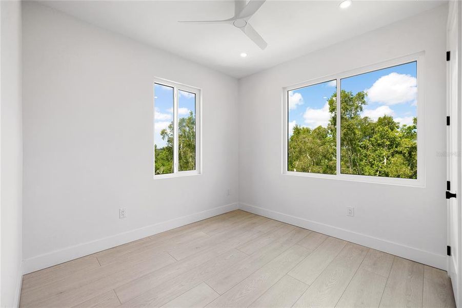 Spacious, unfurnished interior of a new home in , St. Petersburg (Image 20). Spacious, unfurnished interior of a new home in , St. Petersburg (Image 20).