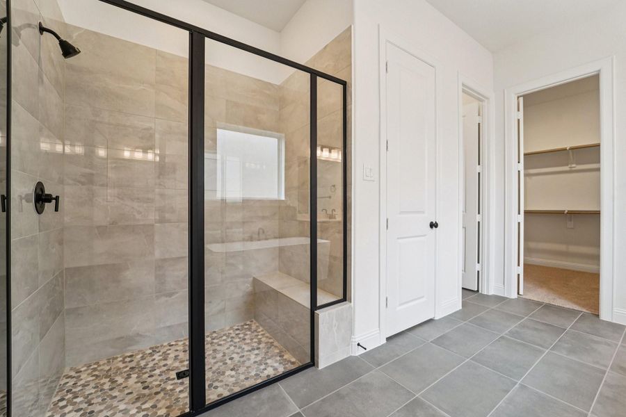 Image 48 of a home in Sienna 65'.