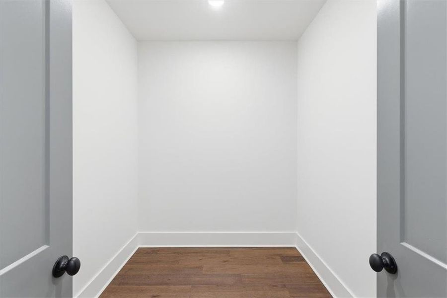 Spacious, unfurnished interior of a new home in , Cartersville (Image 40).