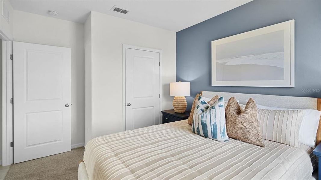 Furnished interior view inside a new home in Bradbury Creek, Haines City (Image 5).