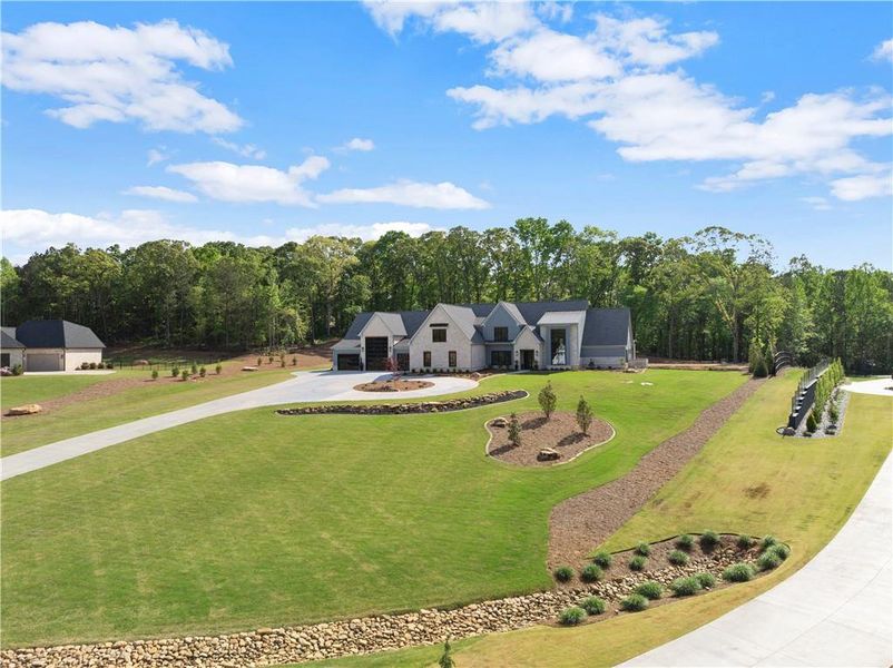 Image 103 of a home in .