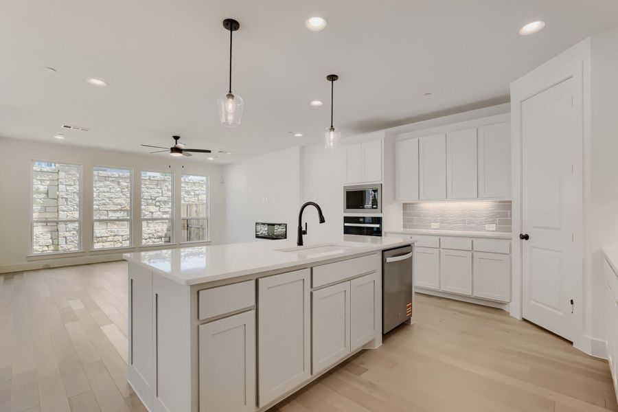 3129 Sir Judge - Kitchen