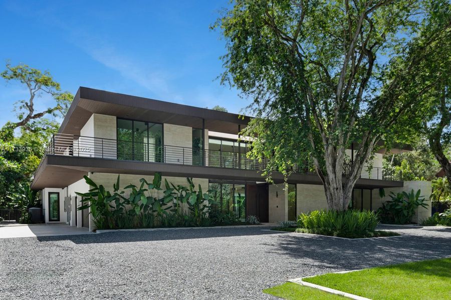 Image 42 of a home in .