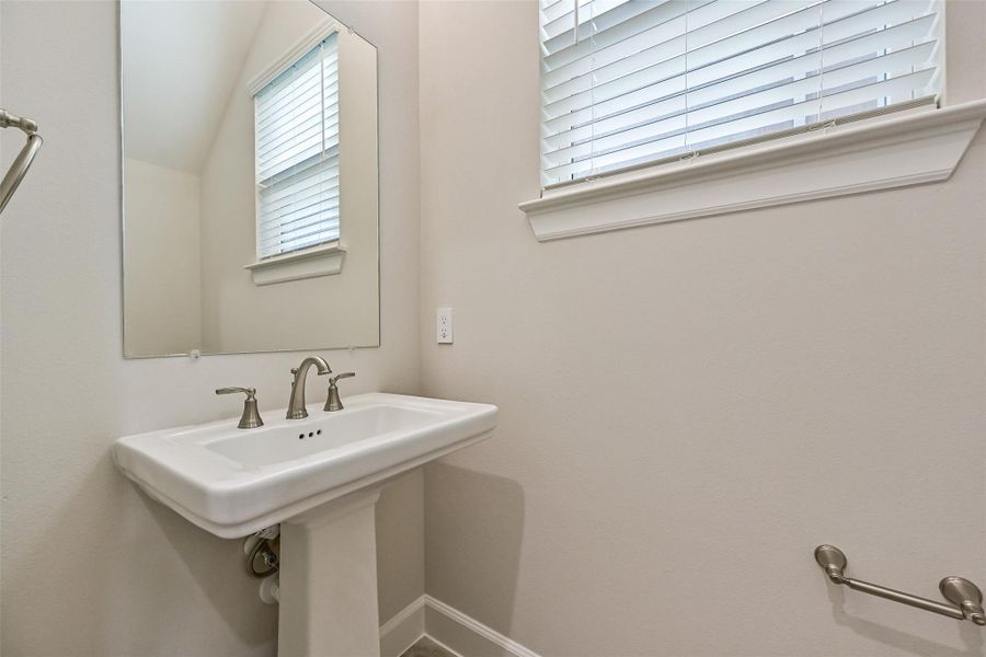Close-up of interior finishes inside a home in Pearland Old Townsite, Pearland (Image 16).