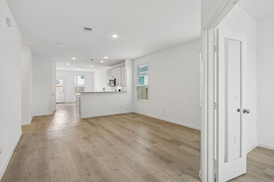 MODEL HOME images may NOT be consistent with the finished product.