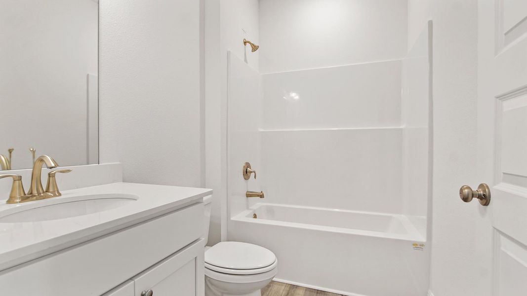 Furnished interior view inside a new home in Owl's Head Farms, Freeport (Image 11).