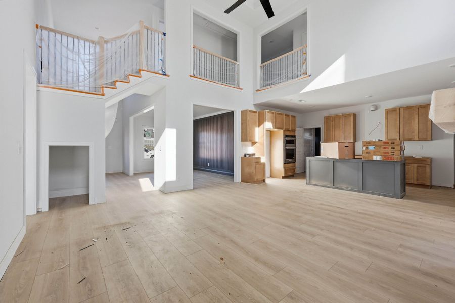 Spacious, unfurnished interior of a new home in Bellshire, Clarksville (Image 5). Spacious, unfurnished interior of a new home in Bellshire, Clarksville (Image 5).