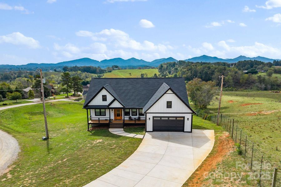 Image 32 of a home in .