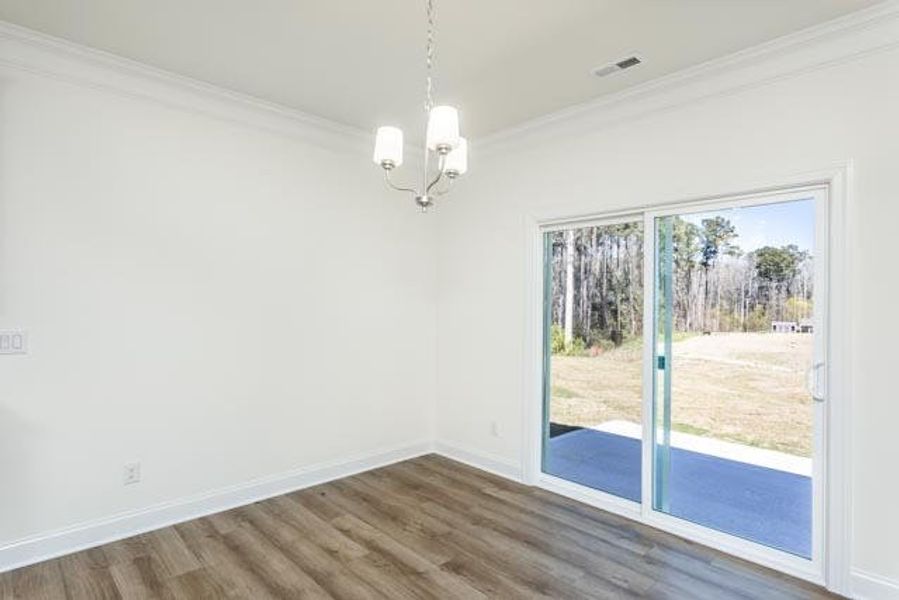 Spacious, unfurnished interior of a new home in Daniel Farms, Benson (Image 17).