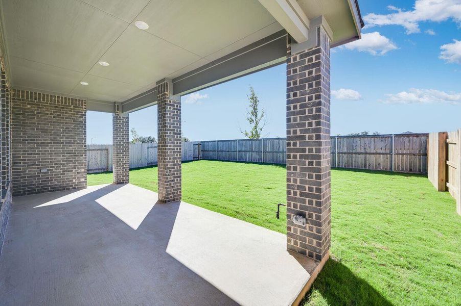 145 Ash Juniper Rd - Ready Now!