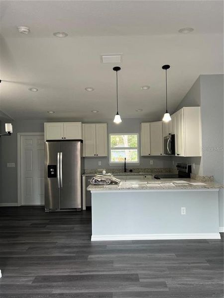 Furnished interior view inside a new home in , Dunnellon (Image 5).