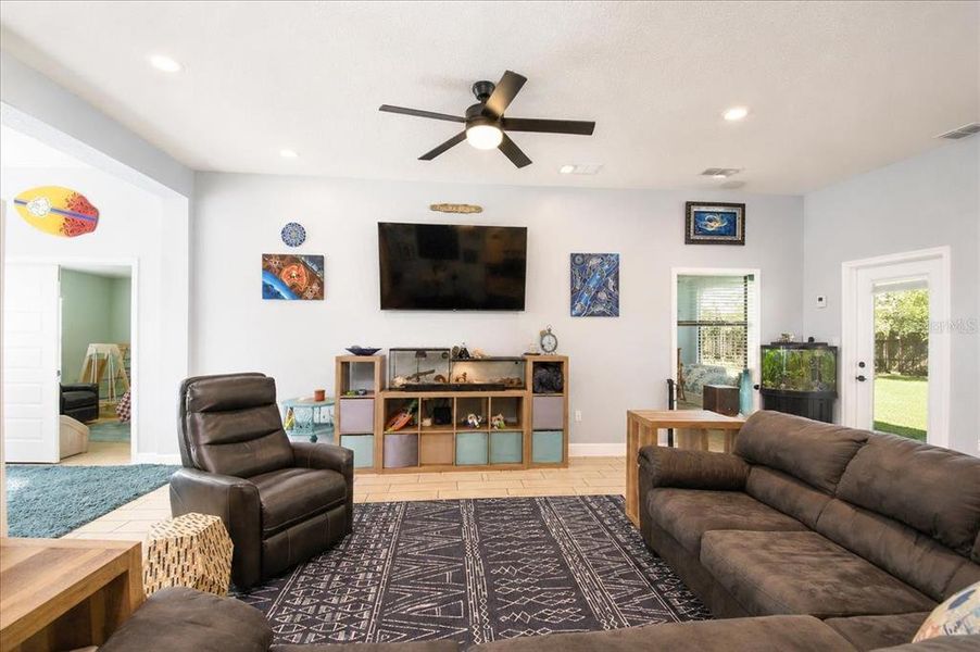 Furnished interior view inside a new home in Juliette Falls, Dunnellon (Image 12). Furnished interior view inside a new home in Juliette Falls, Dunnellon (Image 12).