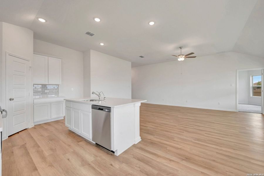 Image 36 of a home in Greenspoint Heights.