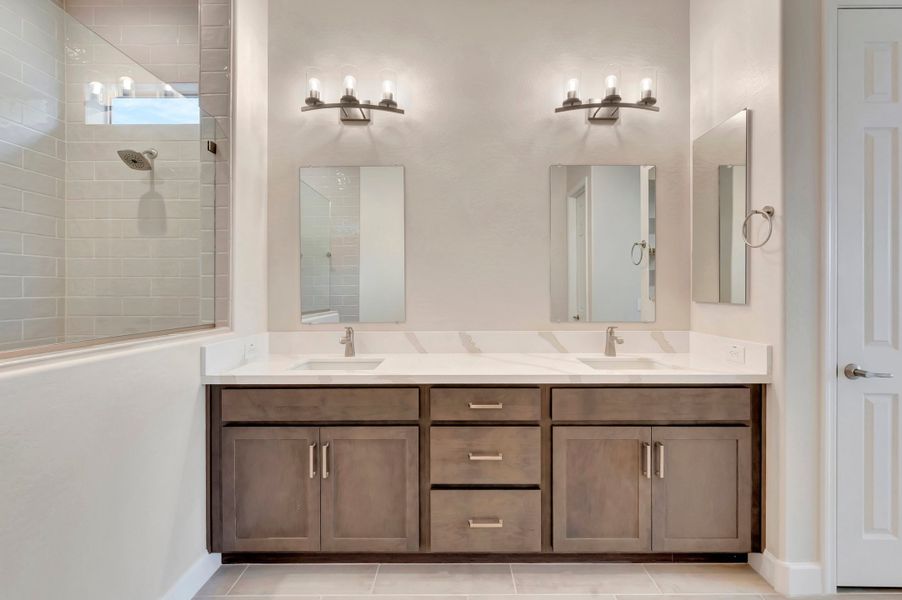 Owner's Bath Owner's Bath