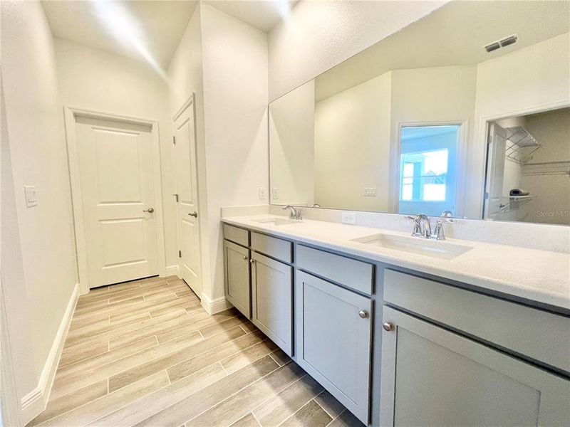 Furnished interior view inside a new home in Palm Coast, Palm Coast (Image 11).