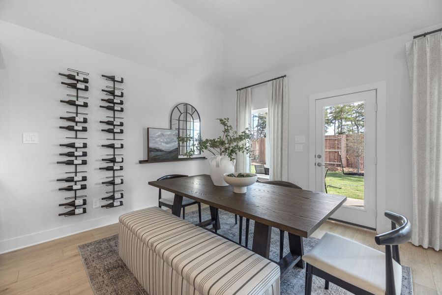 Dining Area Dining Area