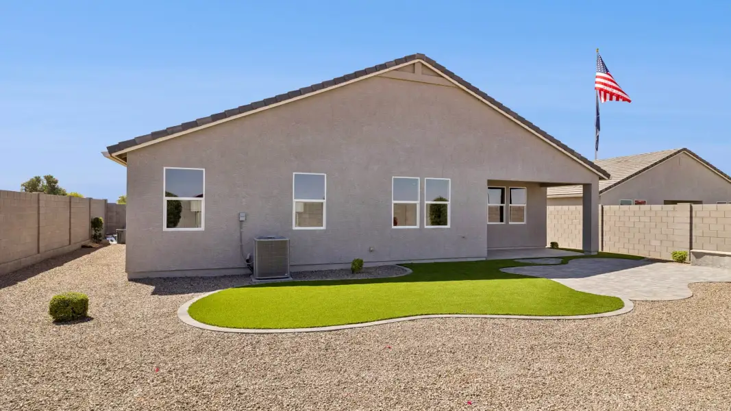 Exterior details and patio area of a home in Magma Ranch Vistas, Florence (Image 24).