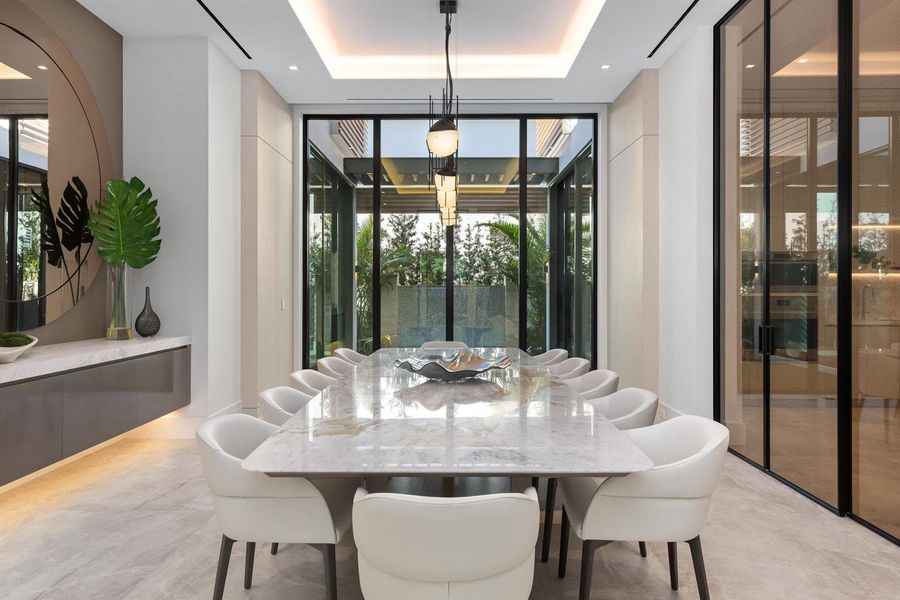 Dining 1