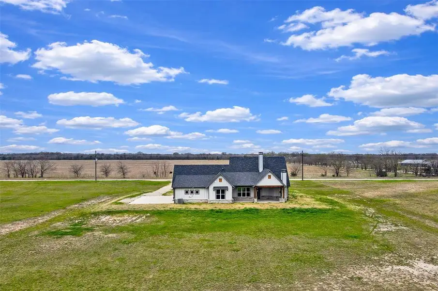Exterior details and patio area of a home in , Wills Point (Image 4).