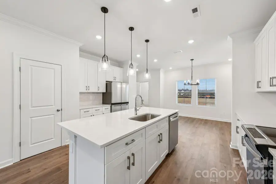 Photo is not of the actual home but is an inspirational photo of builder’s model home and may depict options, furnishings, and/or decorator features that are not included.