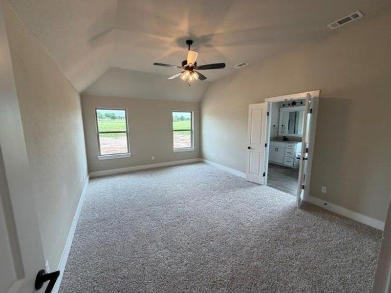 Spacious, unfurnished interior of a new home in , Springtown (Image 17).