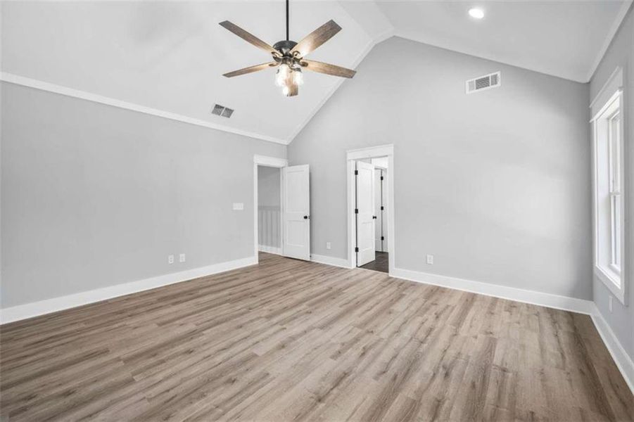 Spacious, unfurnished interior of a new home in , Monroe (Image 42).