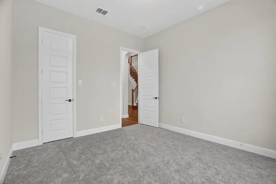 Spacious, unfurnished interior of a new home in Rockwood 65', Mansfield (Image 32).