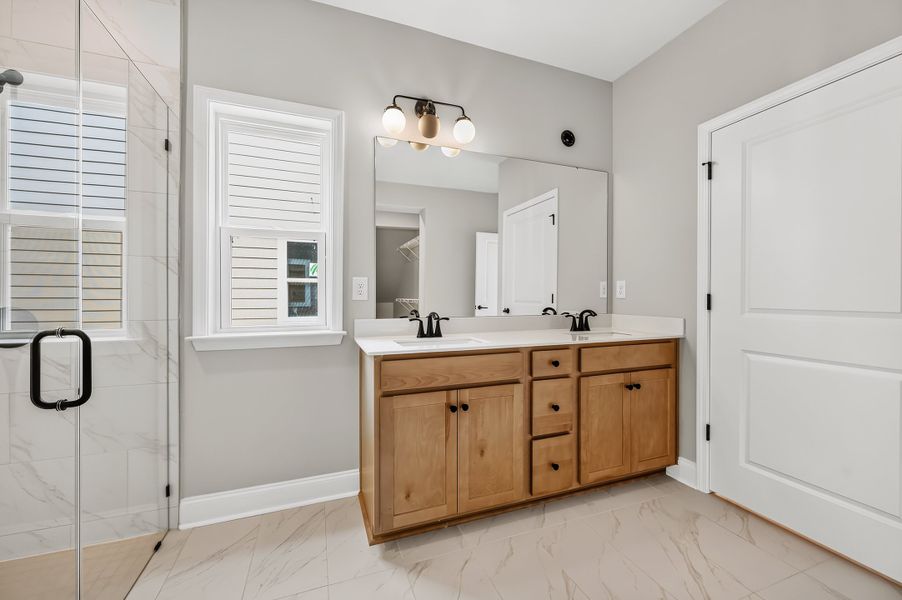 Owner's Bath Owner's Bath