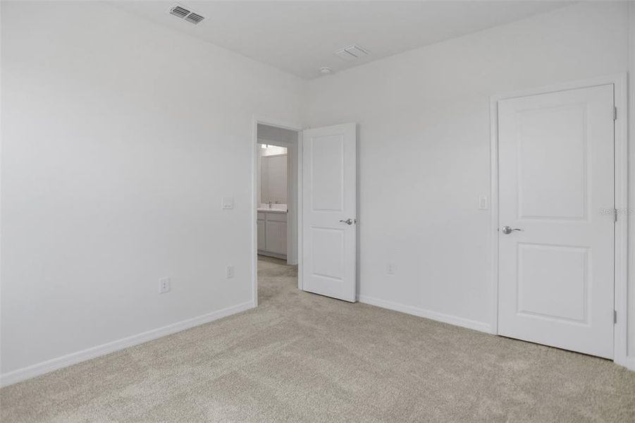 Spacious, unfurnished interior of a new home in Seaire, Parrish (Image 19).
