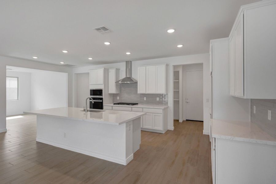 Image 18 of a home in Miravida.