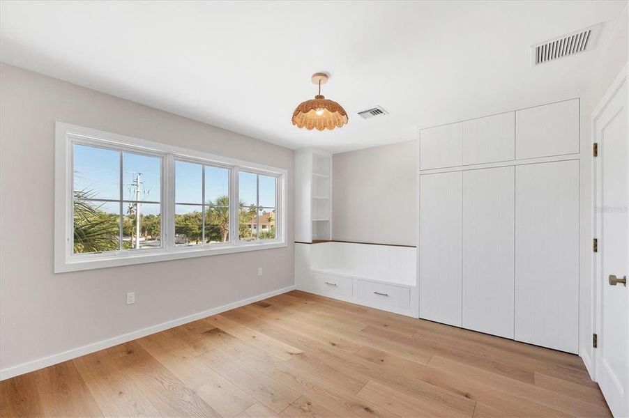 Spacious, unfurnished interior of a new home in , Boca Grande (Image 28). Spacious, unfurnished interior of a new home in , Boca Grande (Image 28).