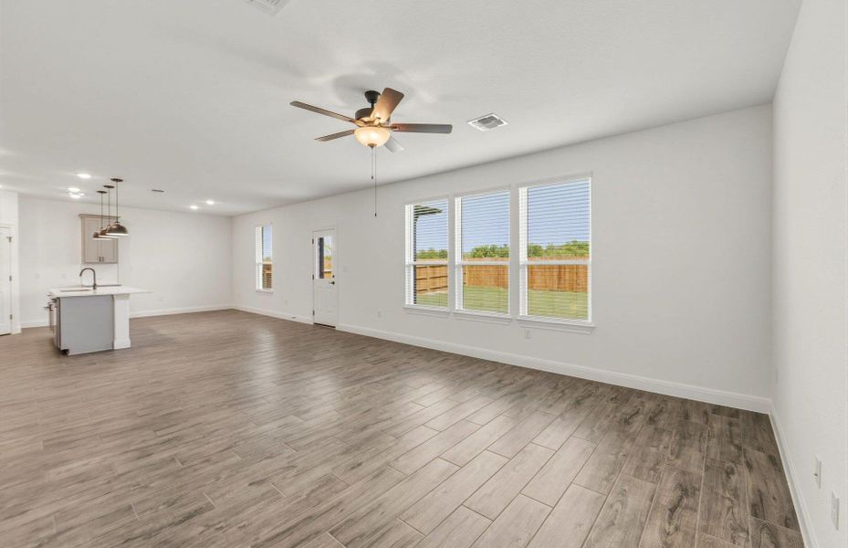 Spacious, unfurnished interior of a new home in Lagos, Manor (Image 17). Spacious, unfurnished interior of a new home in Lagos, Manor (Image 17).