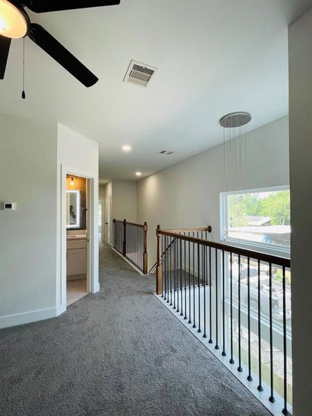 Spacious, unfurnished interior of a new home in , Houston (Image 18).