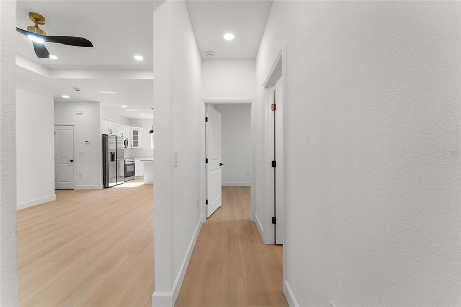 Spacious, unfurnished interior of a new home in , North Port (Image 15).