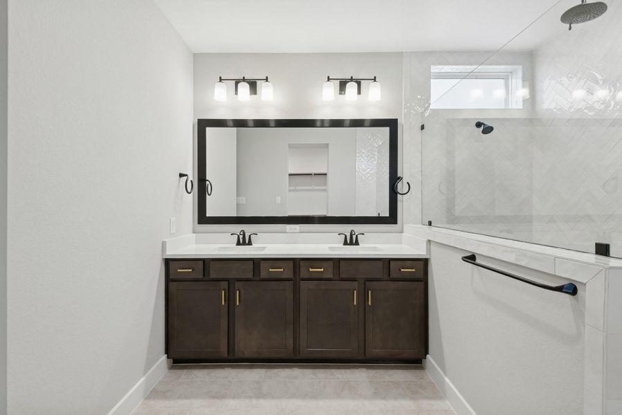 Furnished interior view inside a new home in , Katy (Image 5).