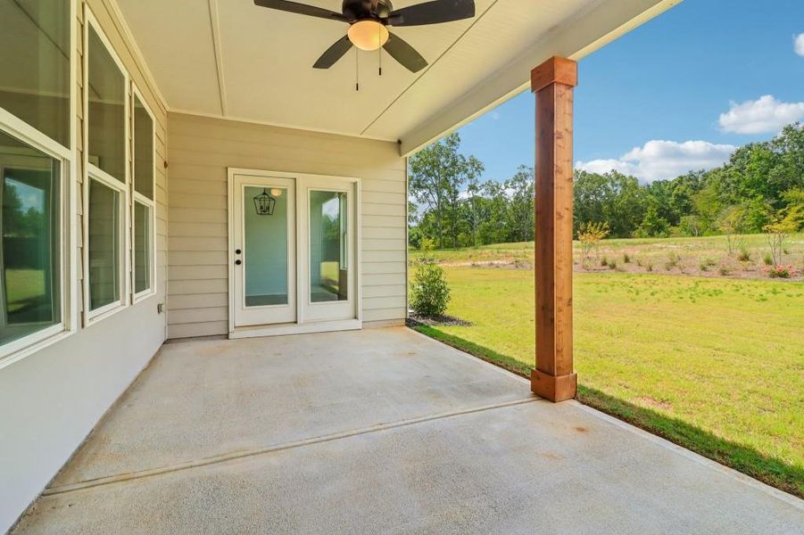 Exterior details and patio area of a home in Pinegate, Covington (Image 18).