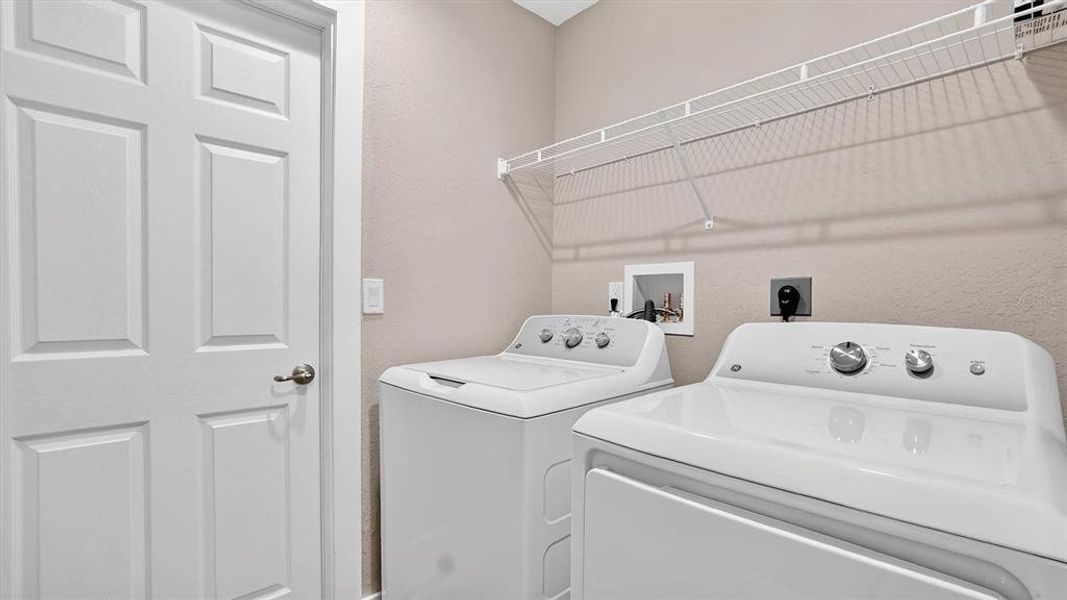 Close-up of interior finishes inside a home in , Citrus Springs (Image 14). Close-up of interior finishes inside a home in , Citrus Springs (Image 14).