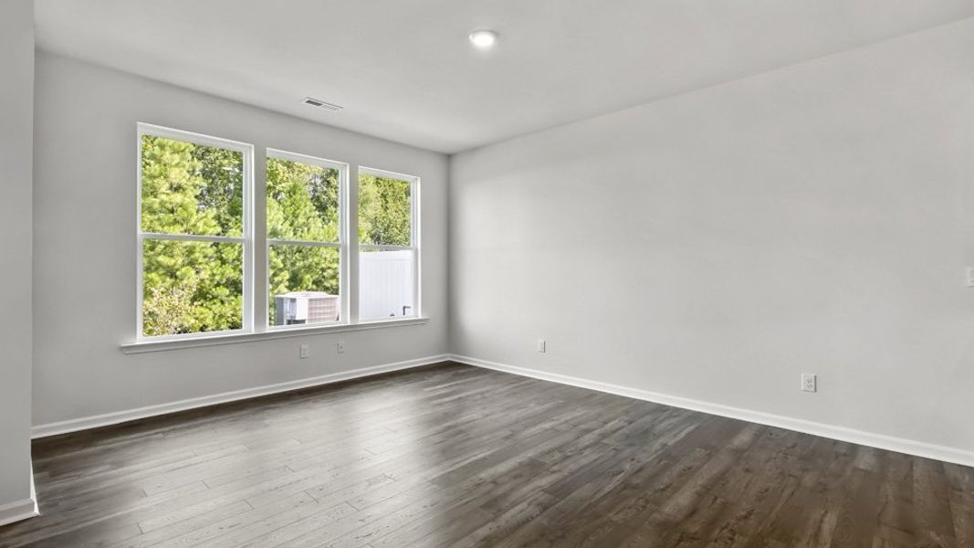 Spacious, unfurnished interior of a new home in The Grove at Glennview, Kernersville (Image 15).