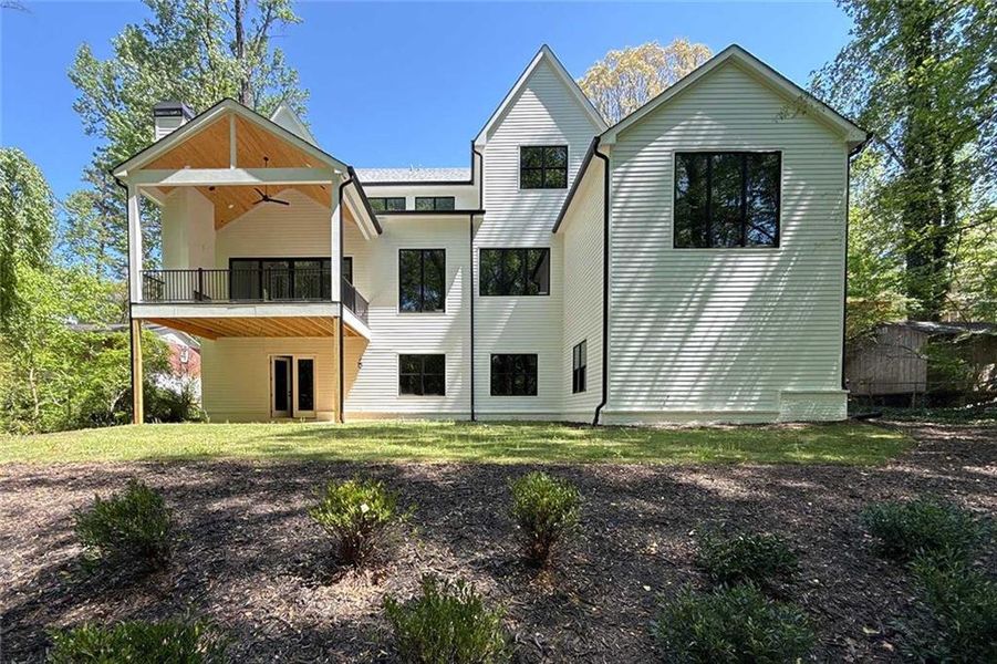 Exterior details and patio area of a home in , Alpharetta (Image 3).