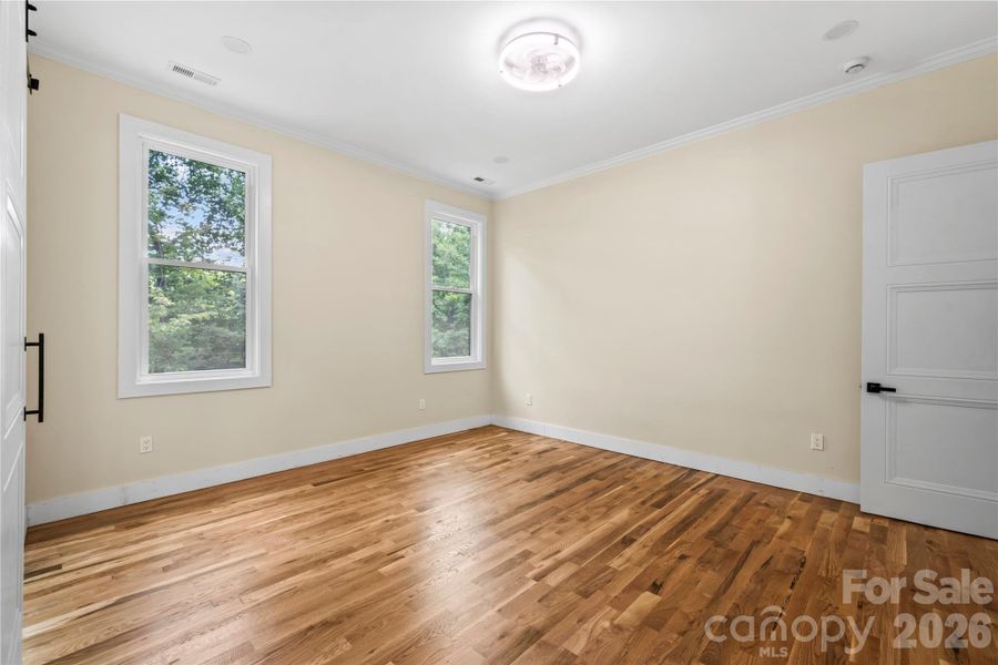 Spacious, unfurnished interior of a new home in , Hendersonville (Image 28). Spacious, unfurnished interior of a new home in , Hendersonville (Image 28).