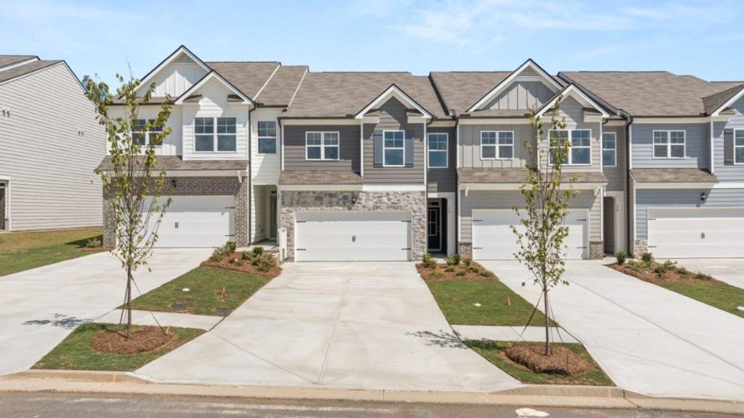 Front exterior of a new home in Rolling Meadows, Jasper, GA, highlighting curb appeal (Image 2).
