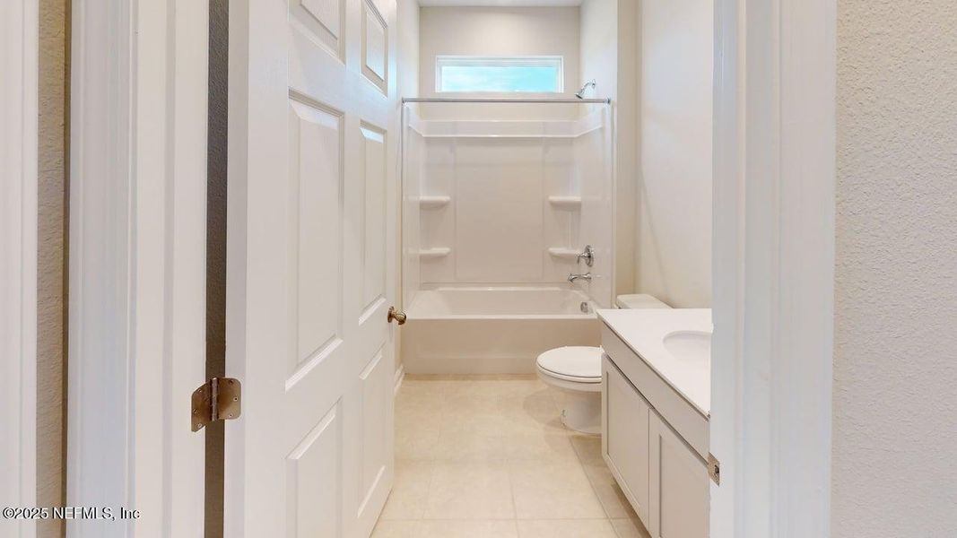 Furnished interior view inside a new home in Sandridge Hills, Green Cove Springs (Image 7).