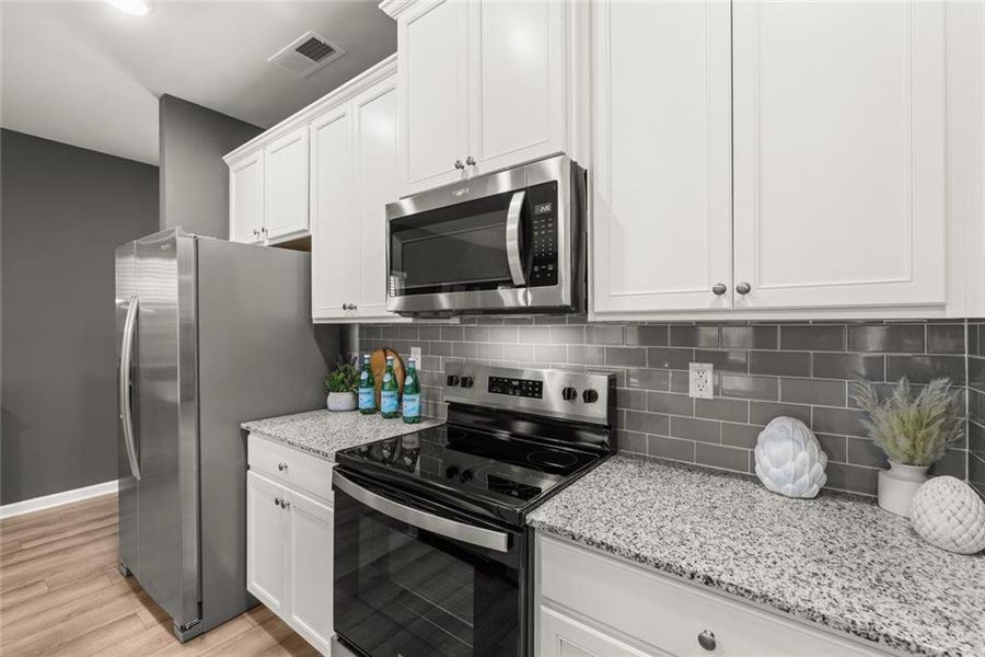 Furnished interior view inside a new home in Reeves Park, Stockbridge (Image 29).