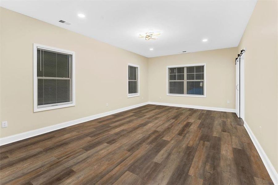 Spacious, unfurnished interior of a new home in , Atlanta (Image 24). Spacious, unfurnished interior of a new home in , Atlanta (Image 24).