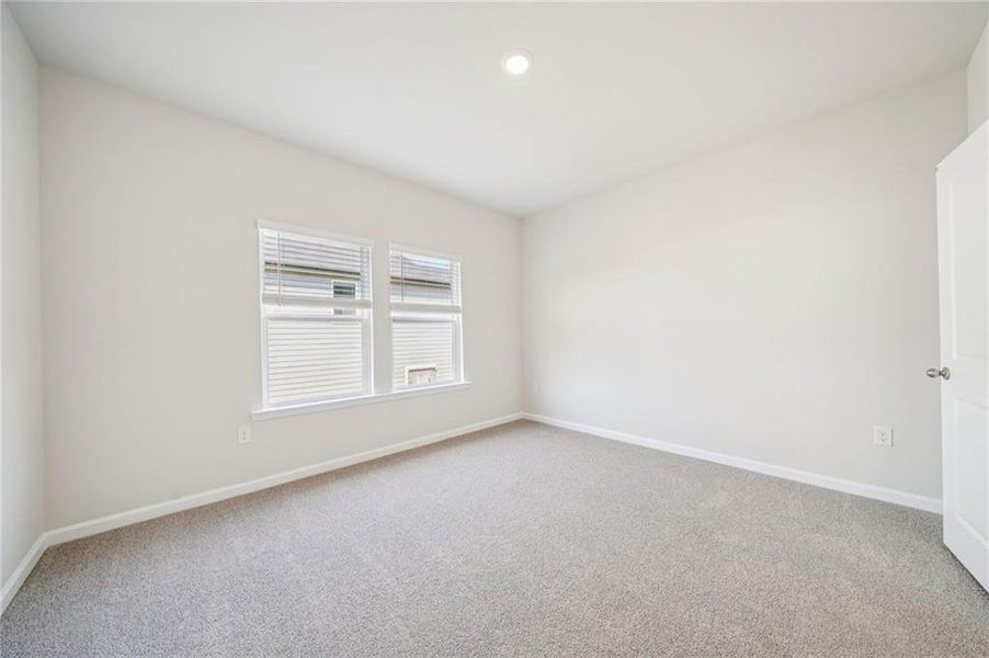 Spacious, unfurnished interior of a new home in Preserve at Mountain Creek, Pendergrass (Image 13).