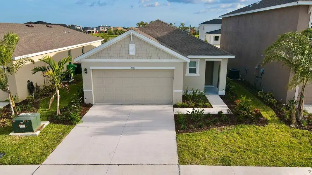 Aerial front Exterior Close.jpg-SMALL