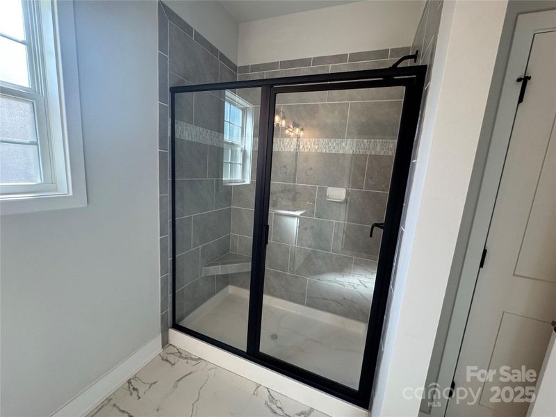 Image 9 of a home in Kerns Ridge.