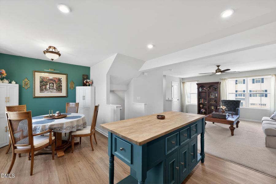 10_424_Emerald_Shire_Wy-Kitchen-1148 10_424_Emerald_Shire_Wy-Kitchen-1148